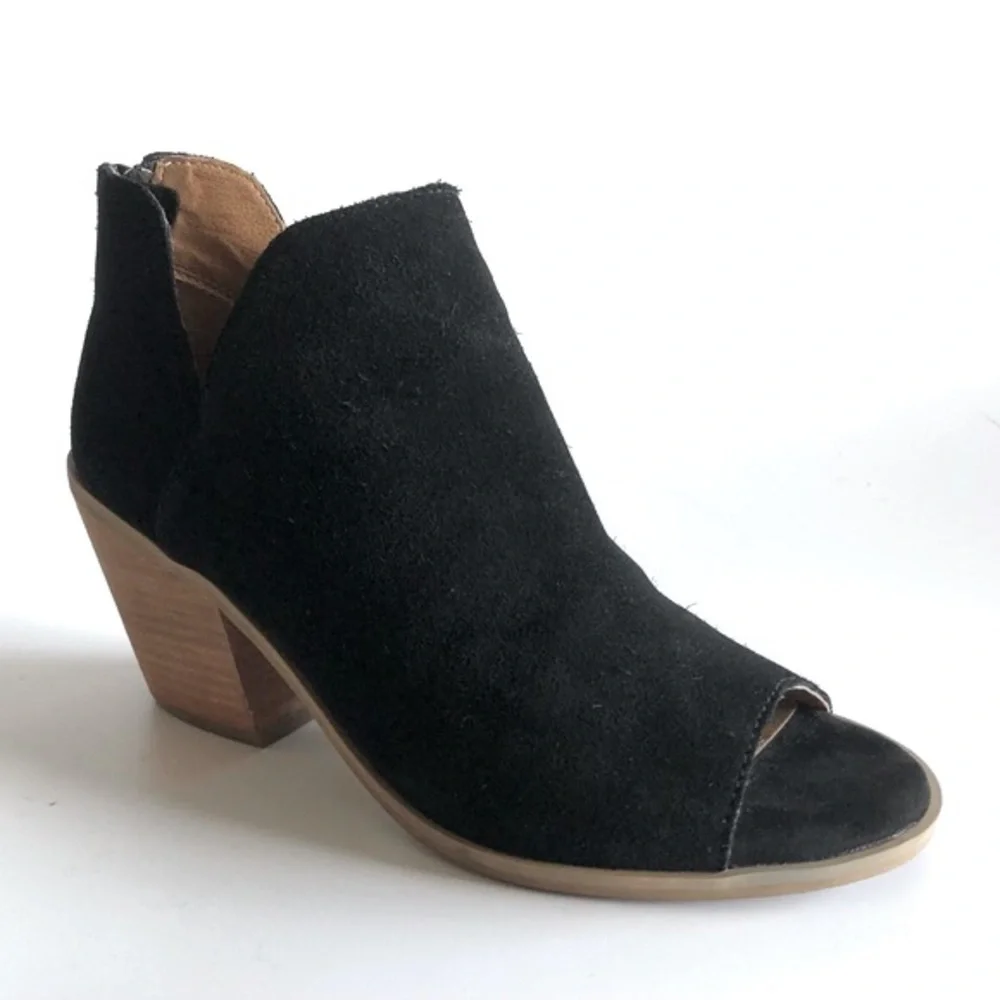 Susina Carina Suede Open Toe Booties - Picture 3 of 14